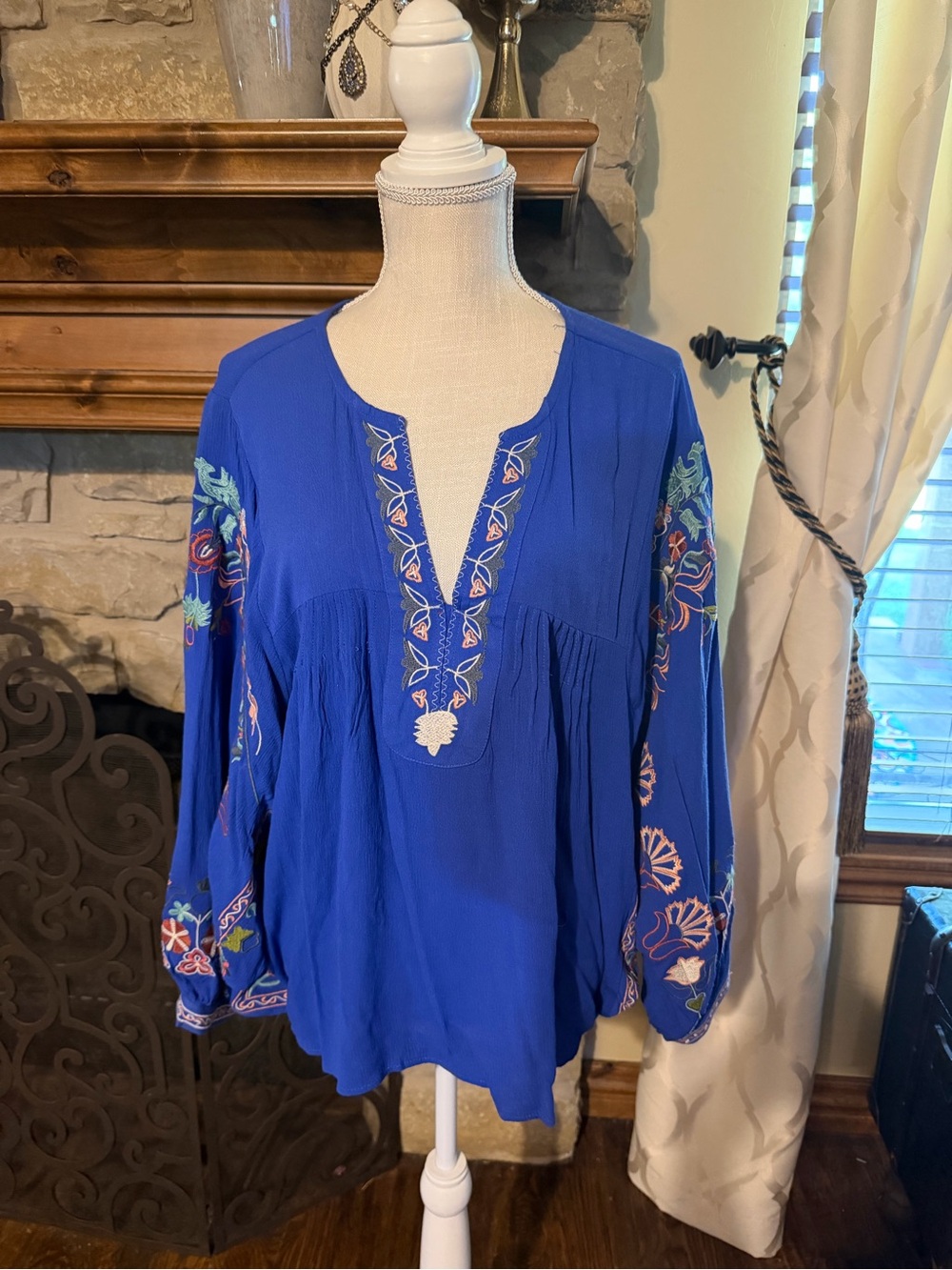 Bohemian Embroidered Peasant Blouse - Blue sz small
